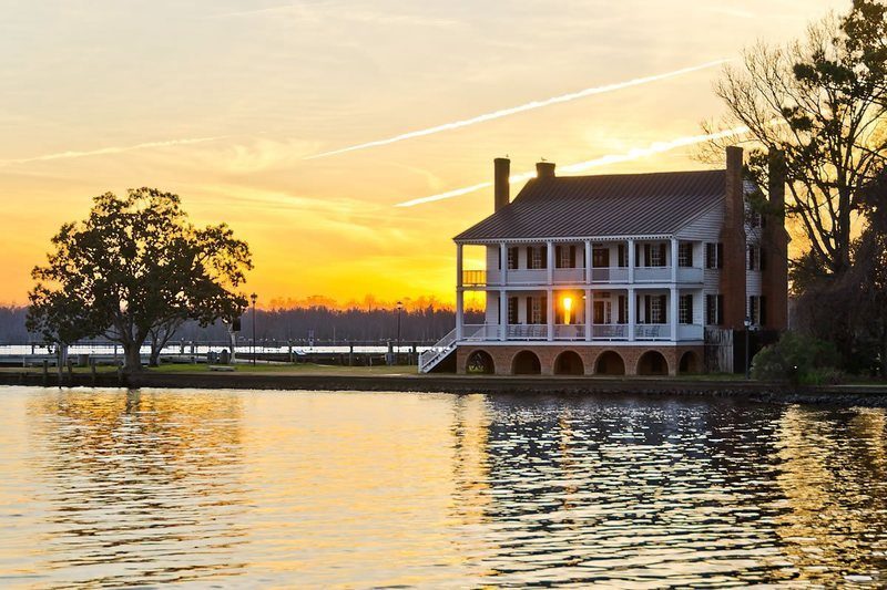 Barker House (all photos by <a href='http://kipshawphotography.com'>Kip Shaw</a> )